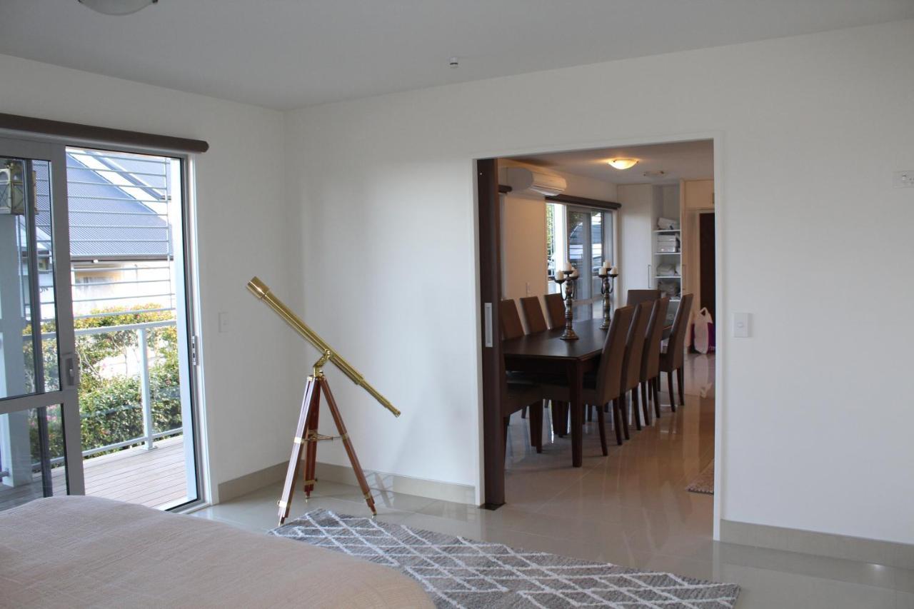 Luxury Retreat With Swim Spa Taupo Exterior photo